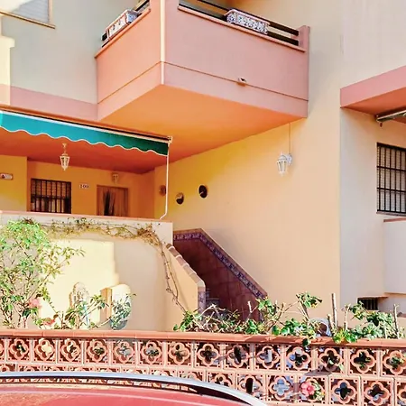 Holiday home 4 Bedroom Awesome In